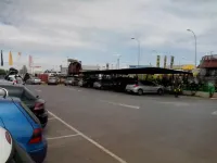 Hotel Lozano - parking