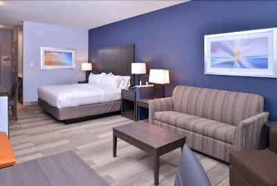 Holiday Inn Express & Suites Loma Linda- San Bernardino S