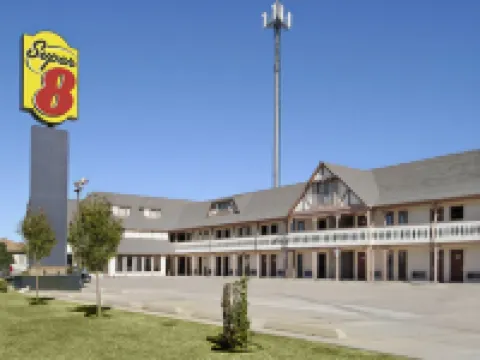 穆爾城温德姆速8酒店 穆爾酒店