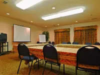 Best Western Plus Denton Inn  Suites