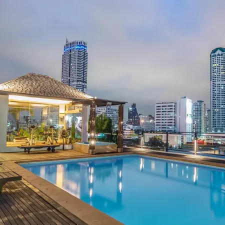 The Grand Sathorn Отели рядом с достопримечательностью «Станция метро Surasak»