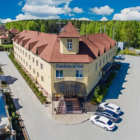 Гарден Отель