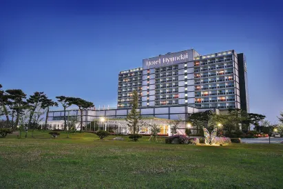 Hotel Hyundai by Lahan Mokpo