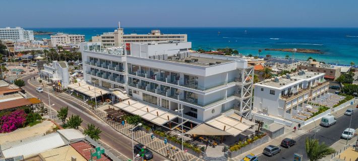 Protaras Plaza Hotel โรงแรมในโพรทาราส