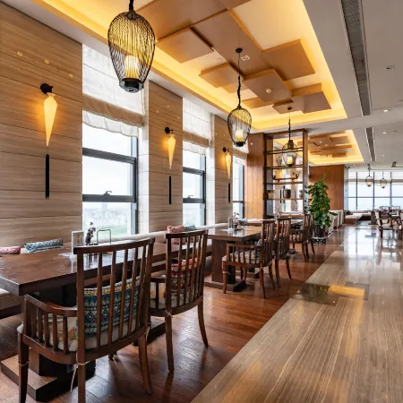SSAW Boutique Hotel（Mogan Mountain Sports Center Dexin Branch）