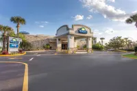 Days Inn by Wyndham Orlando Conv. Center/International Dr Hotels in Orlando