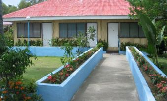 Looc Garden Beach Resort