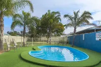 Citrus Valley Motel Hotels in Paringa