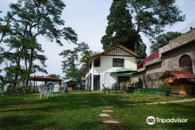 The Heritage Club - Tripura Castle のホテル