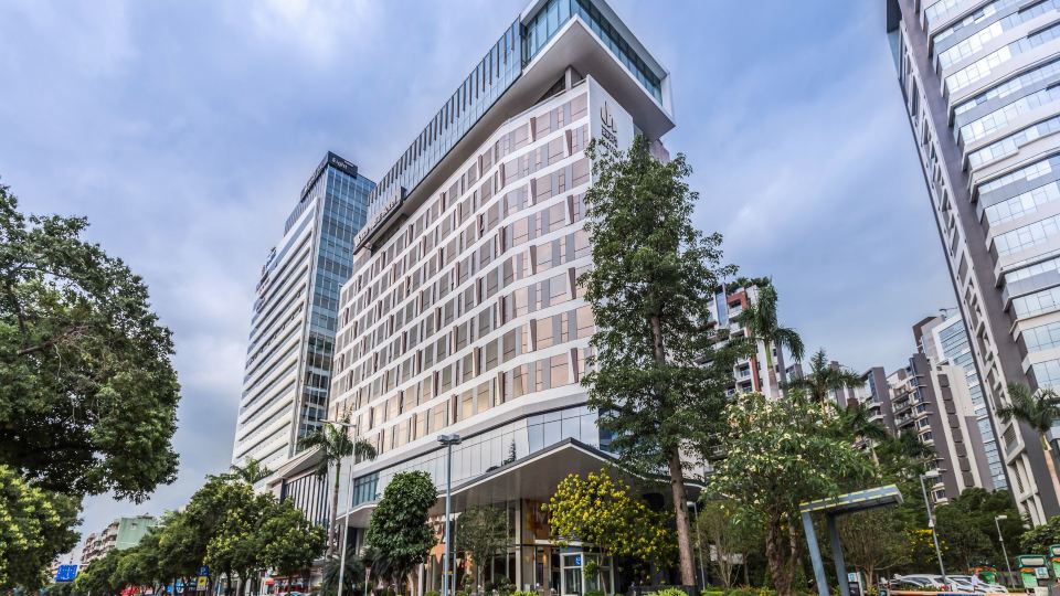 the Summit Hotel