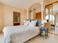 Caliopa 格拉斯酒店