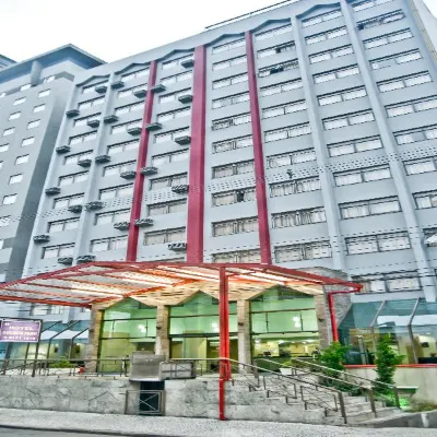 Hotel Golden Park Curitiba by Nacional Inn Hotels near Cristal Palace