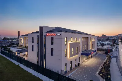 Hampton by Hilton Istanbul Zeytinburnu Hotel dekat Galleria Shopping Mall
