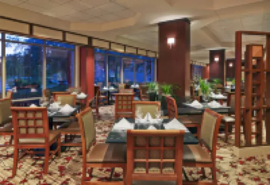 Sheraton Suites Chicago Elk Grove Hotels in Elk Grove Village
