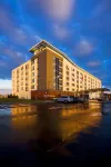 Aloft Mount Laurel Hotels near TD University