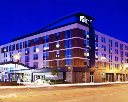 อลอฟท์ มิลวอกี ดาวน์ทาวน์ โรงแรมในมิลวอกี