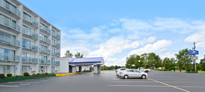 Howard Johnson by Wyndham Benton Harbor/St. Joseph Hotels in Berrien County