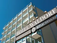 Waldorf Suite Hotel Hotels near Viserbella