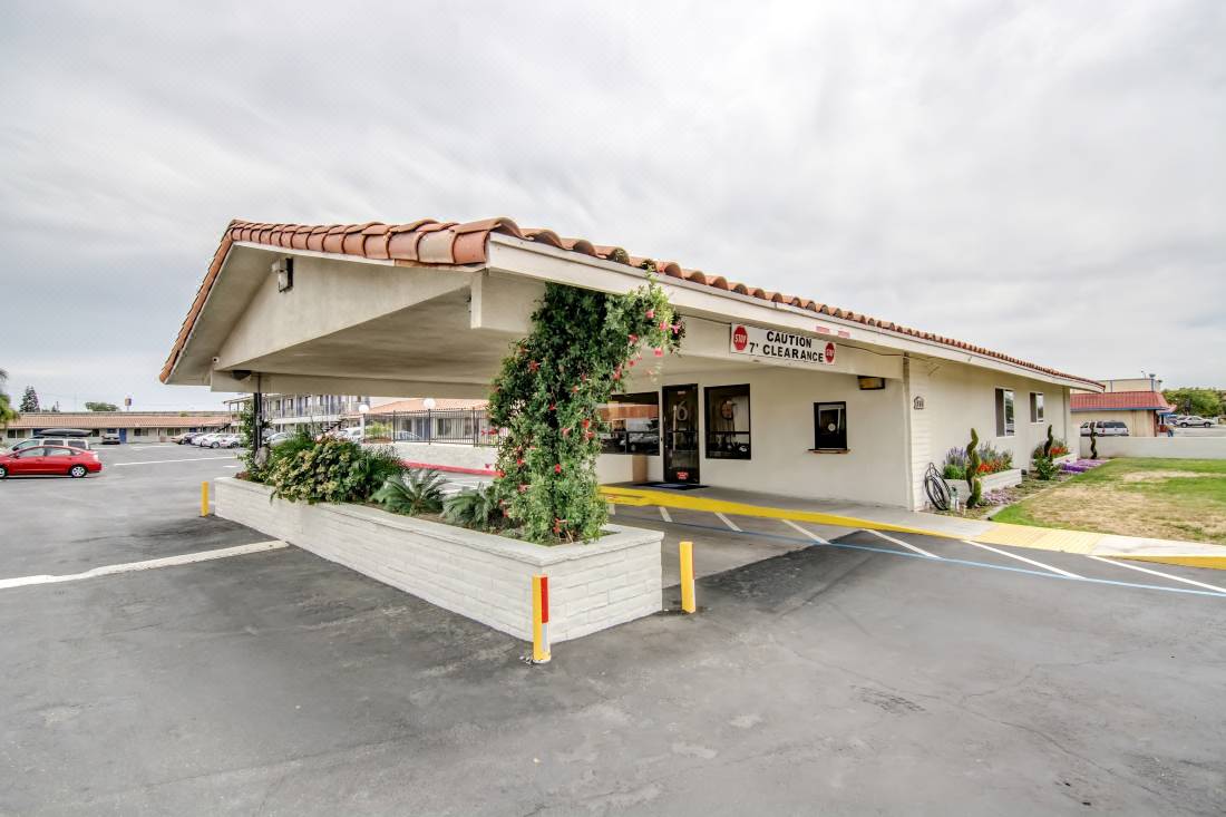 cheap hotels in manteca ca