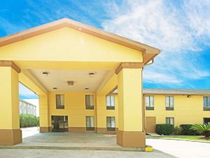 Super 8 by Wyndham Sulphur Lake Charles