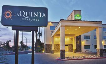 La Quinta Inn & Suites by Wyndham Tucson - Reid Park