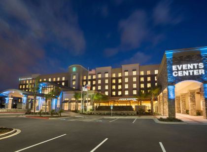 Embassy Suites by Hilton McAllen Convention Center