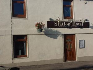 Station Hotel