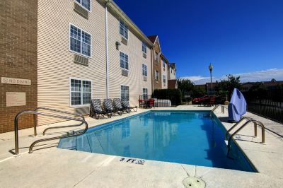 Outdoor Swimming Pool