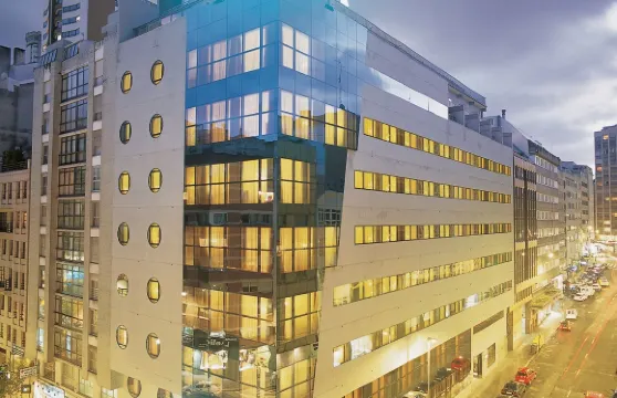 拉科魯尼亞霍斯波利亞酒店