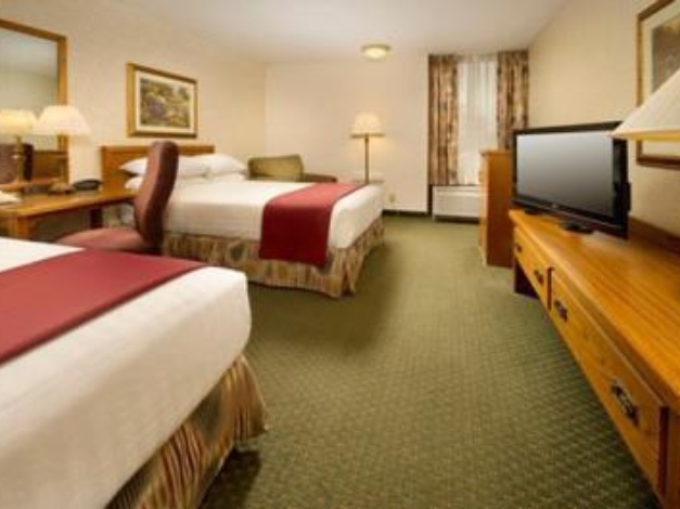 Comfort Inn & Suites Evansville Airport