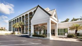 Best Western Plus Windsor Inn