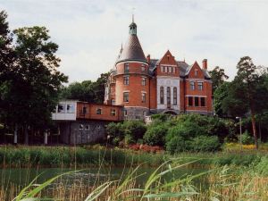 Vår Gård Saltsjöbaden