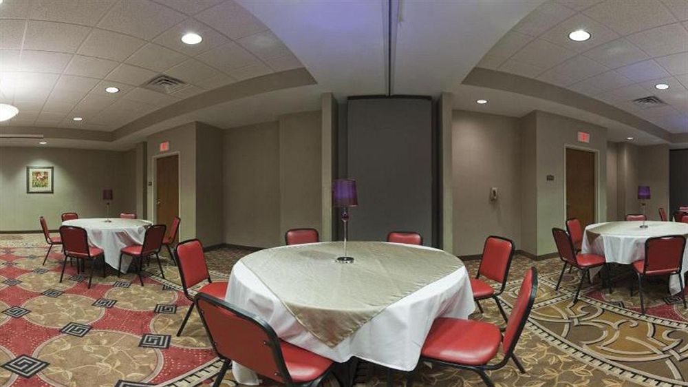 Holiday Inn Carbondale - Conference Center, an Ihg Hotel