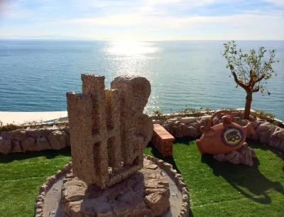 Lloyd's Baia Hotel