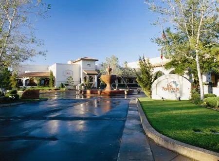 Los Abrigados Resort and Spa