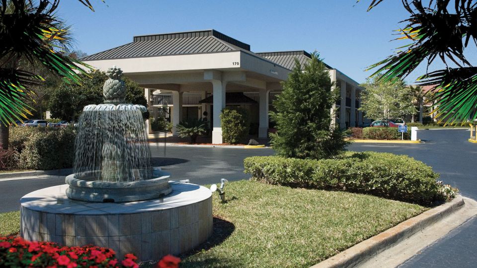 Days Inn by Wyndham Jacksonville Airport