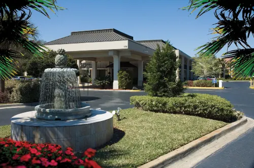 Days Inn by Wyndham Jacksonville Airport - sarapan