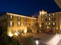 Hotel Alla Torre Hotéis em Garda Town