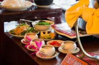 Mai Chau Lodge - breakfast