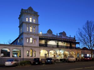 Yarra Valley Grand Hotel