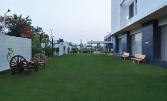 Red Fox by Lemon Tree Hotels, Bhiwadi