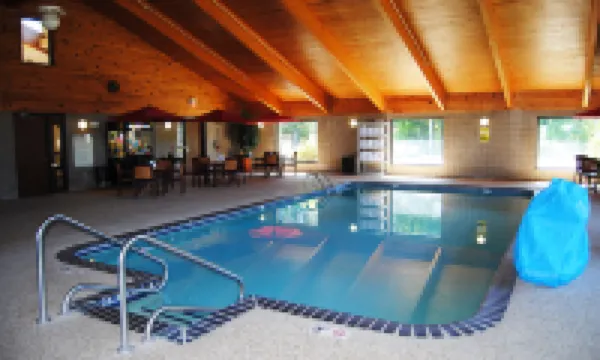 AmericInn by Wyndham Grand Rapids