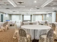 Comfort Inn Medford-Long Island Hotels in Medford