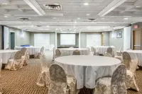Comfort Inn Medford-Long Island Hôtels à : North Bellport