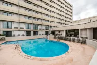 Holiday Inn Express DENVER CENTRAL - NORTH by IHG - Parkering