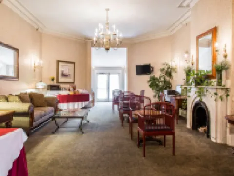 The Carriage House Inn Newport Hotels in Newport County