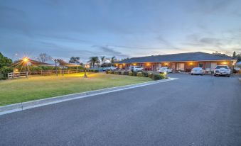 Cadman Motor Inn and Apartments