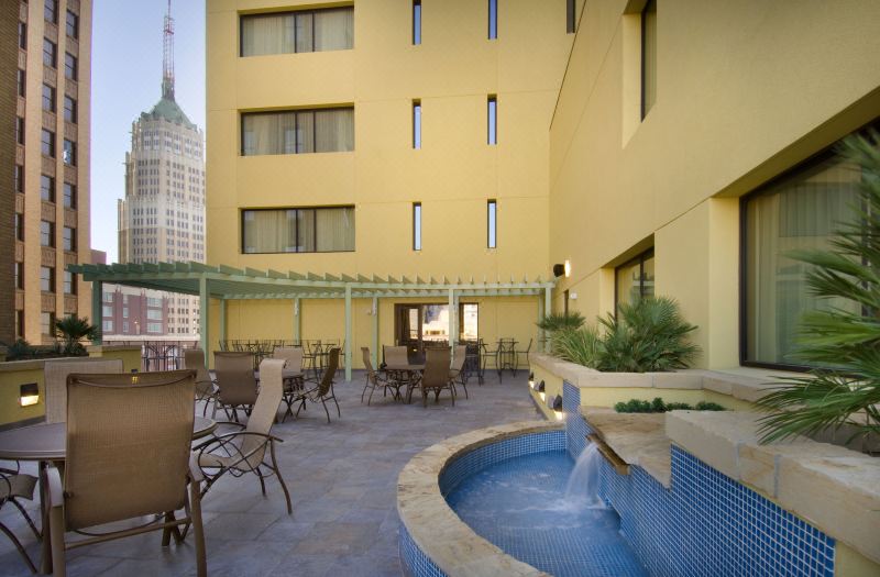 Drury Plaza Hotel San Antonio Riverwalk photo 5
