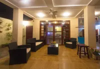 Puerta Sol Inn Hotels in Ayangue