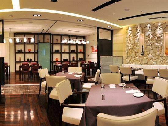ホテルサンルートプラザ新宿 東京 宿泊予約 安い料金プラン 口コミ 部屋写真 Trip Com